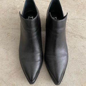 Marc Fischer pointed toe heeled ankle boots